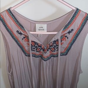 Sleeveless top